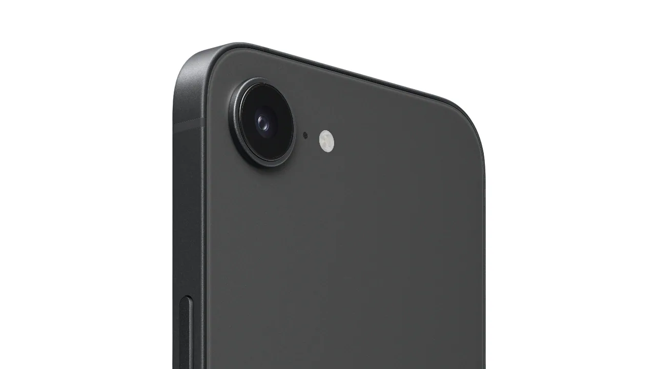 Apple iPhone 17e 256GB Black – UAE Version (TDRA) view 3